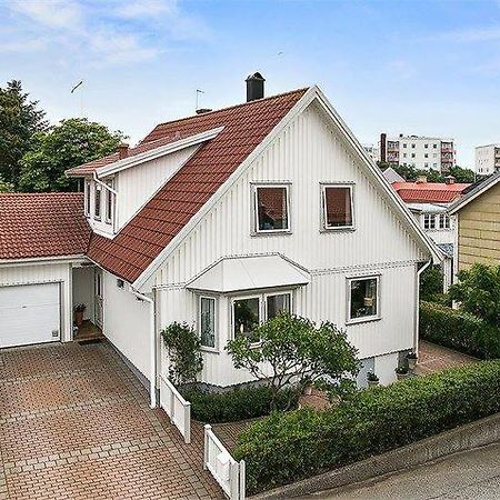 Laegenhet Centralt Lysekil Dış mekan fotoğraf